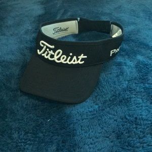 Titleist pro V1 golf visor